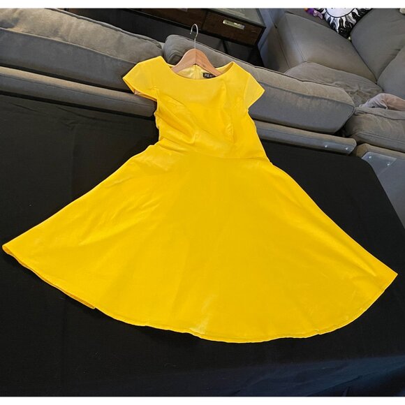 1950s Vintage-Style Swing Dress with Pockets - Picture 4 of 7